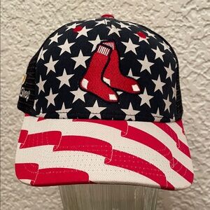 ⭐️NWOT MLB Genuine Boston Red Sox SnapBack Cap w Embroidered Logo Sports Fans